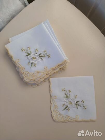 Салфетки сервировочные с вышивкой