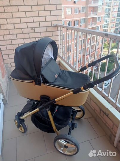 Коляска люлька для новорождённых Adamex Reggio
