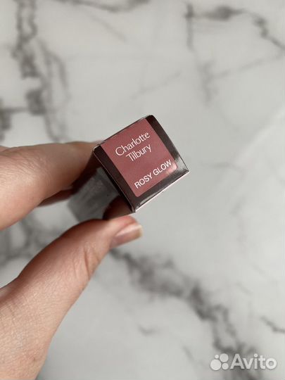 Блеск бальзам для губ Charlotte Tilbury Lip Bath