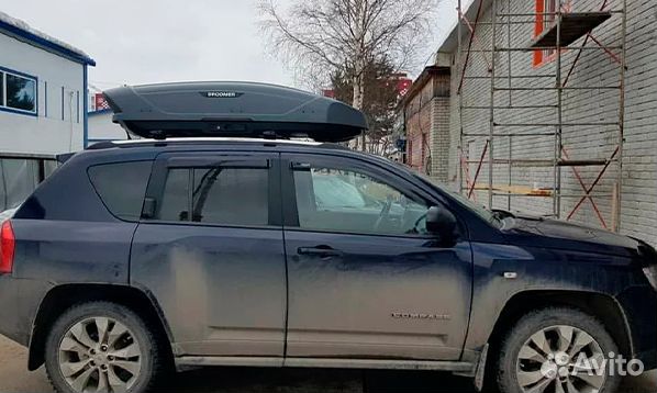 Автобокс (багажник) на Jeep Compass