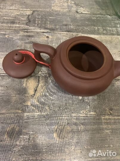 Чайник глиняный