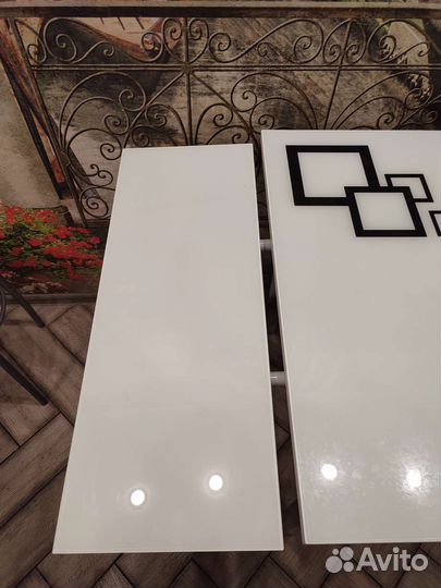 Кухонный стол