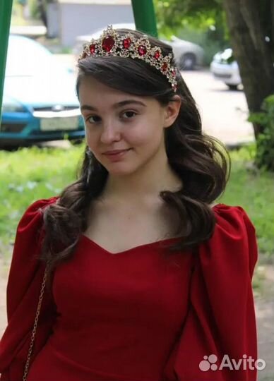 Образ императрицы + корона или диадема