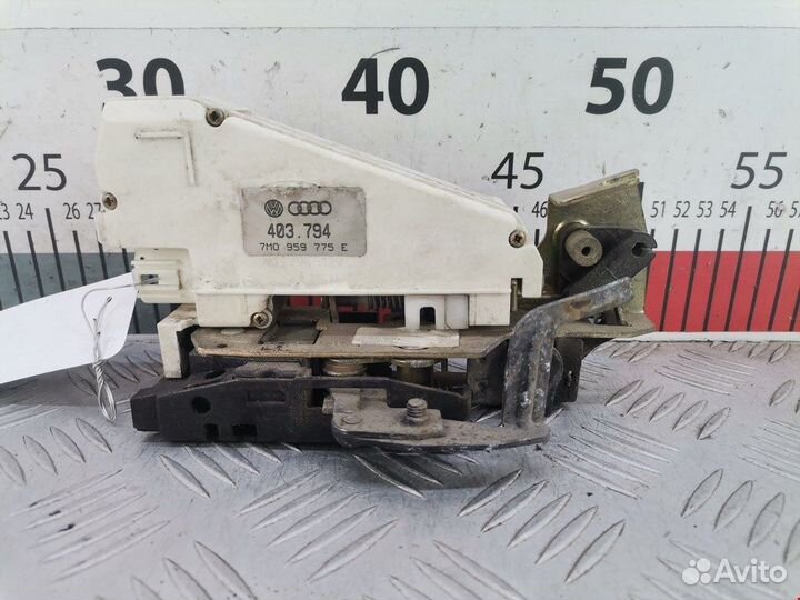 Замок двери задней левой для Seat Alhambra