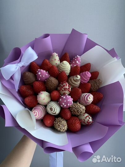 Букет из клубники в шоколаде