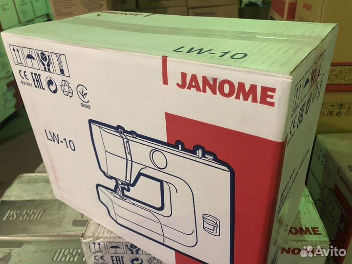 Швейная машина Janome LW-10
