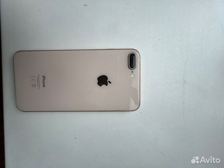 iPhone 8 Plus, 64 ГБ