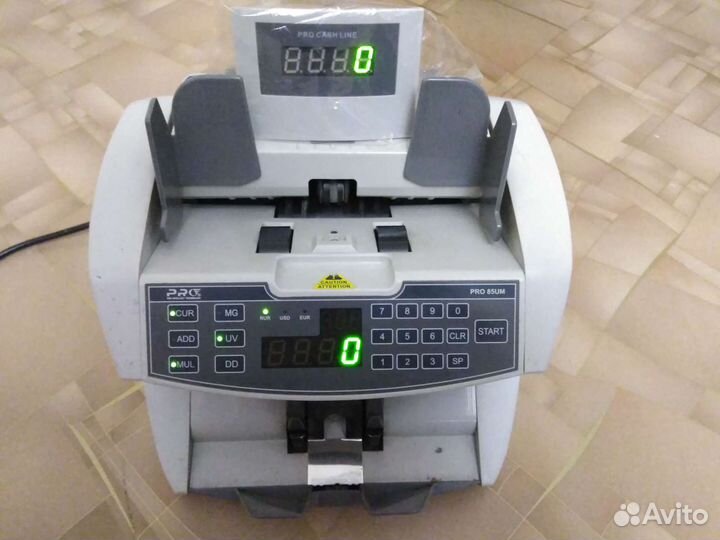 Счетная машинка PRO - 85 UM