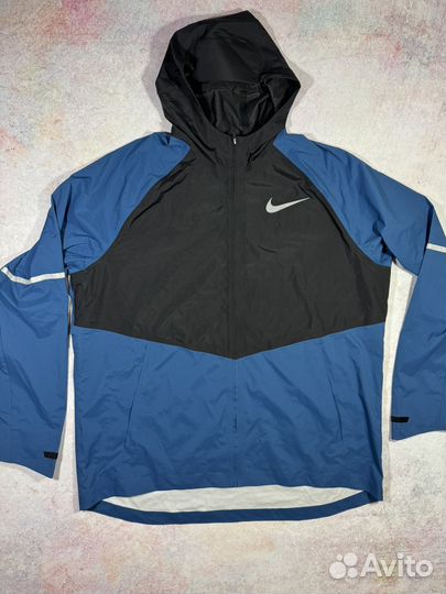 Ветровка Nike Zonal AeroShield