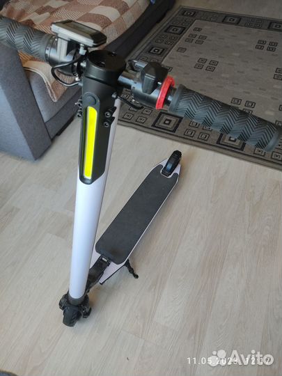 Электросамокат ninebot