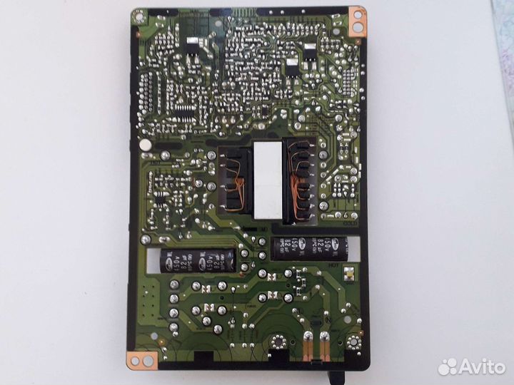 Блок питания от Samsung ue32f4000aw