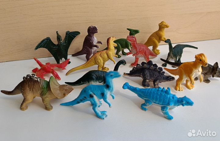 Динозавры. Игрушки