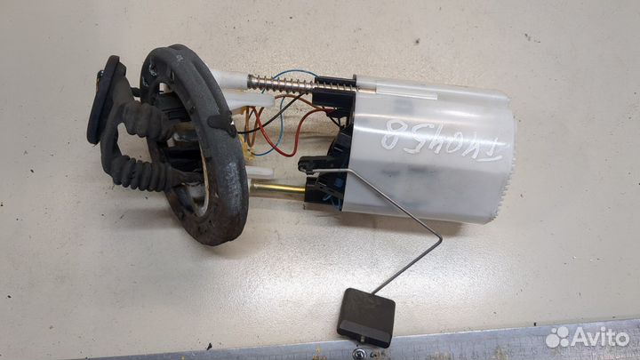 Насос топливный электрический BMW 1 E87, 2006