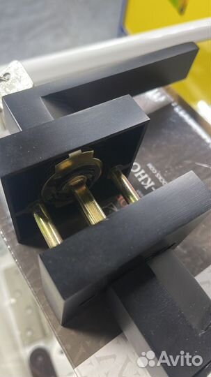 Ручка кноба для межкомнатной двери