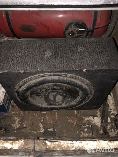 Сабвуфер и усилитель