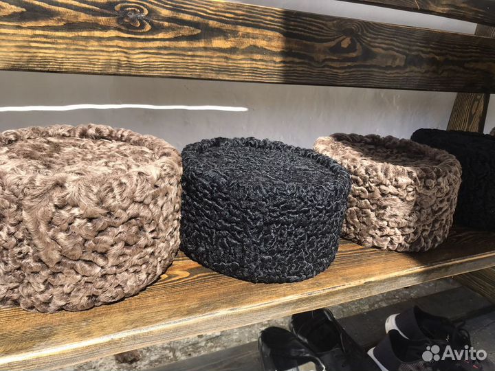 Шапки из каракуля