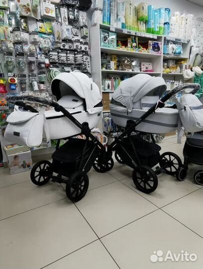 Коляска 2 в 1 Riko Basic Delta