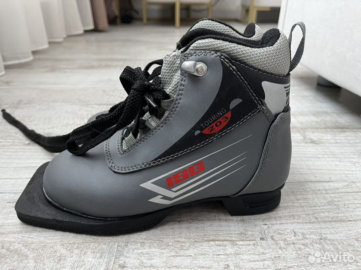Лыжные ботинки 31 размер ISG touring 203