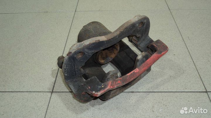 Суппорт передний правый Hyundai Solaris 1