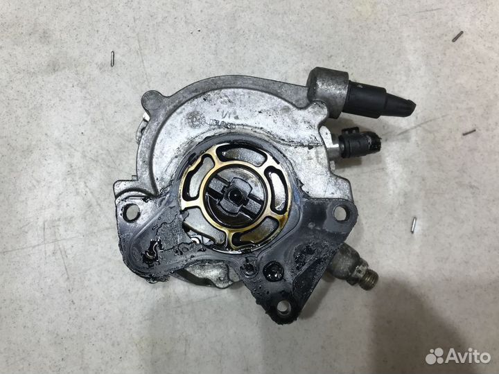 070145209J Тандемный насос VW Touareg