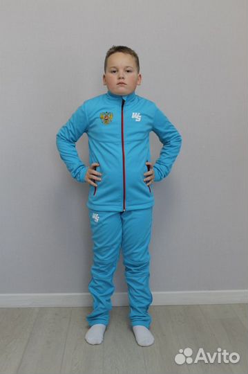 Костюм разминочный