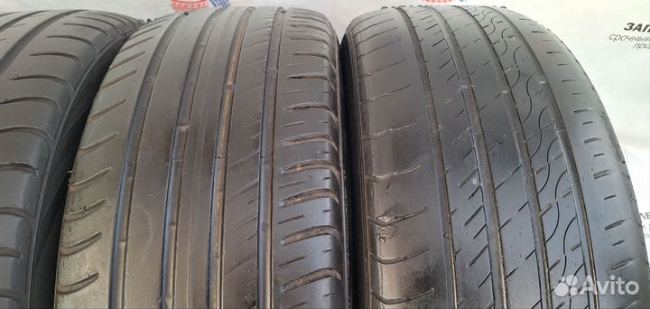 Viatti Strada Asimmetrico 215/55 R17 96V
