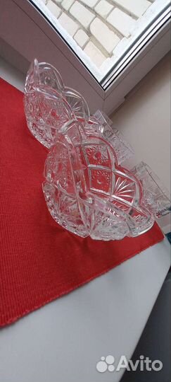 Хрустальные вазы,салатники