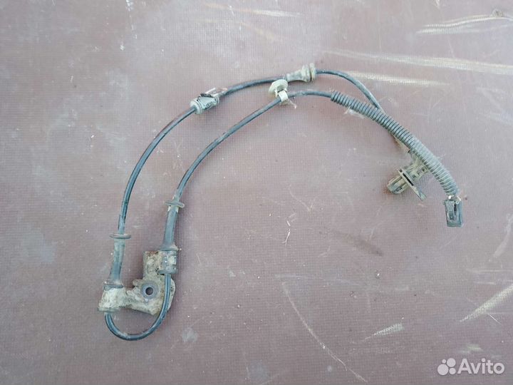 Датчик ABS Kia Rio 3