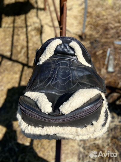 Седло безленчиковое