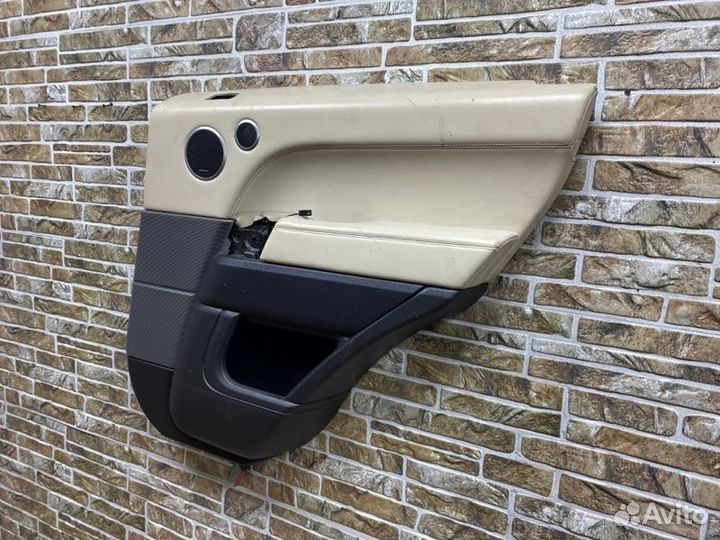 Обшивка боковой двери задняя правая Land Rover