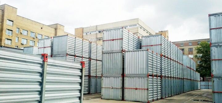 Контейнер для хранения вещей с балкона