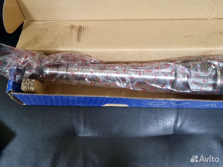 Привод Шрус Граната в Сборе Правая Ford