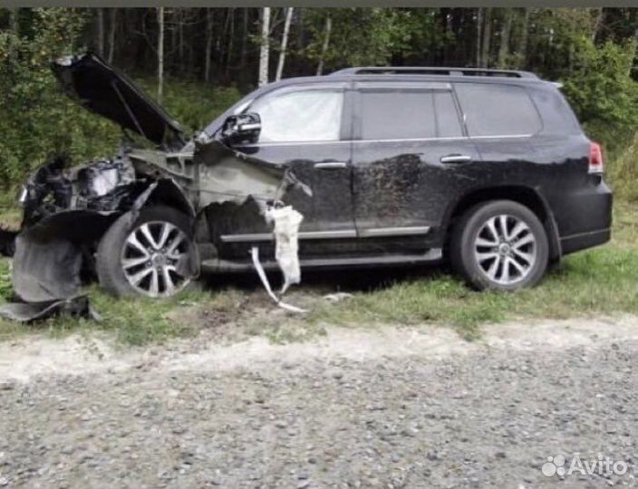 Зачасти land cruiser 200