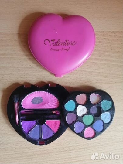 Набор косметики времен СССР