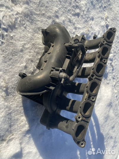 Впускной коллектор BMW X5 E70