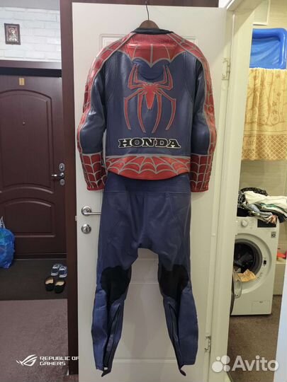 Мотокомбинезон dainese