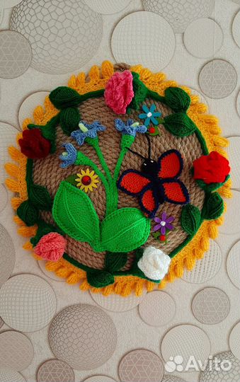 Панно вязаное