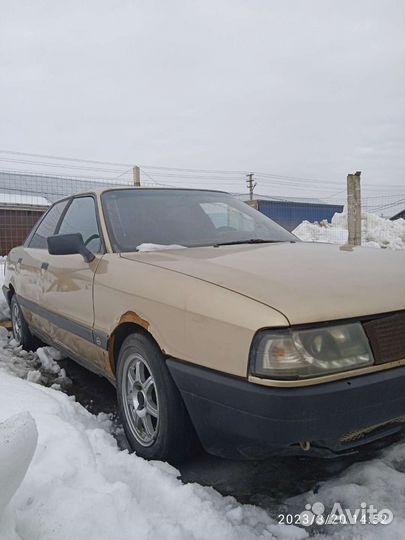 Передние сиденья audi 80 b 3