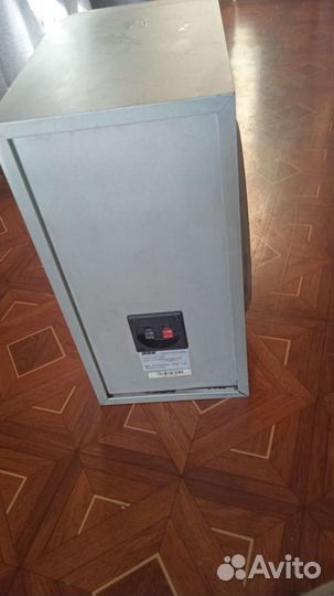 Аккустисеские динамики,сабвуфер