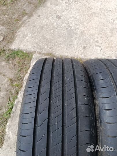 Goodyear EfficientGrip Performance 2 205/55 R16 94W