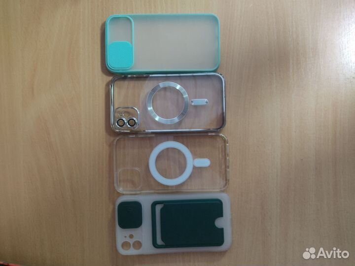 Чехол на iPhone 11