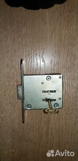 Замки дверные врезные