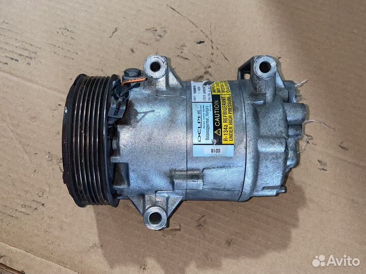 Клмпрессор кондиционера Renault 1.9dci F9Q