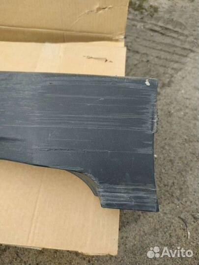 Порог пр(накладка) на Киа sportage 4 87752-F1100