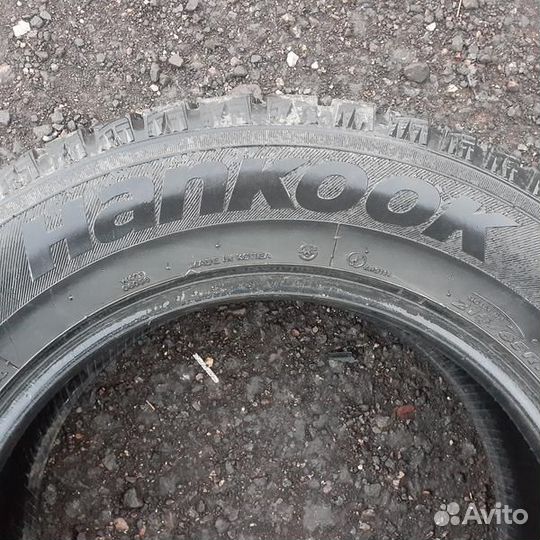 Hankook Winter I'Pike 215/65 R16