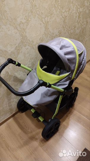 Коляска прогулочная, всесезонная