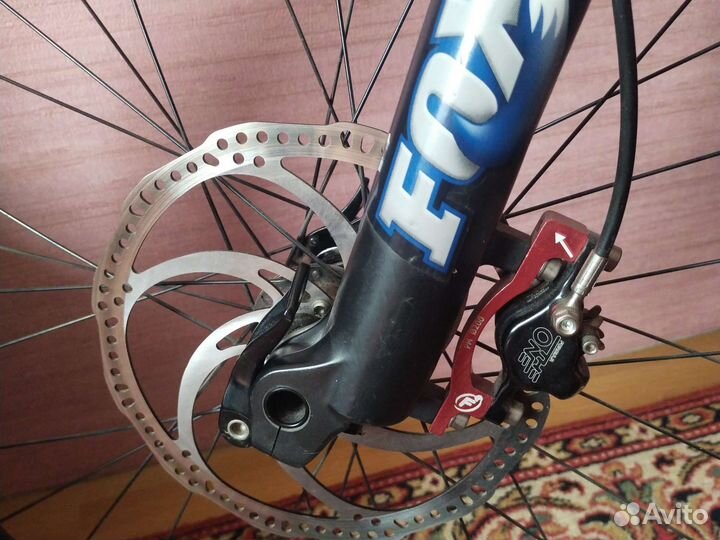 Велосипед cube