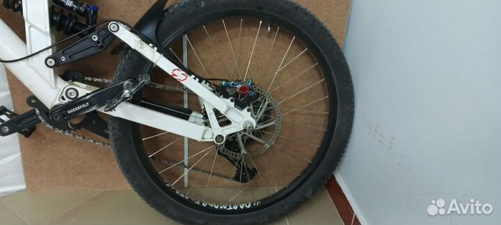 Двухподвесный велосипед Stark Devolution DH