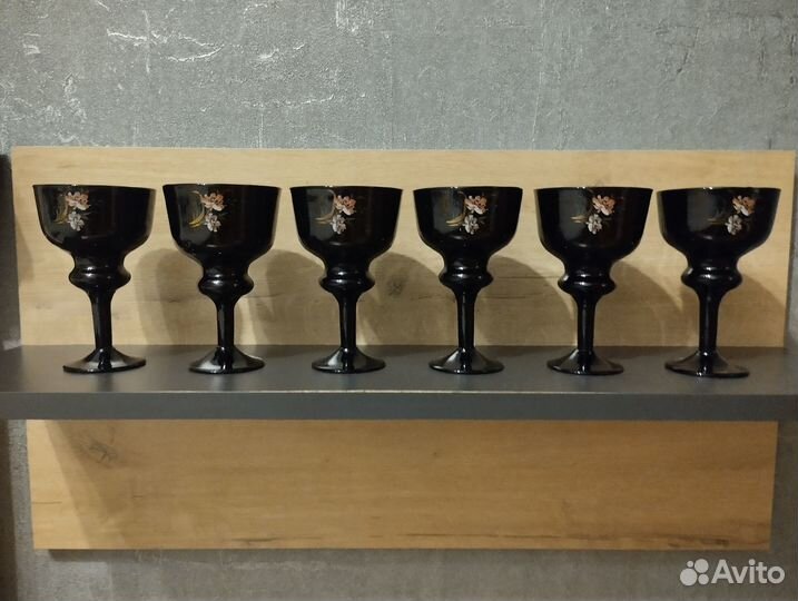 Фужеры из цветного стекла