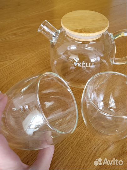 Новый чайник и 2 стакана